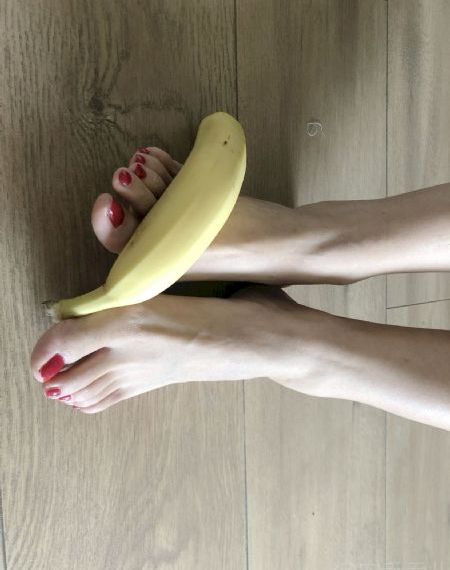 两女女同床互吃奶巨乳_DVD神马影院手机在线